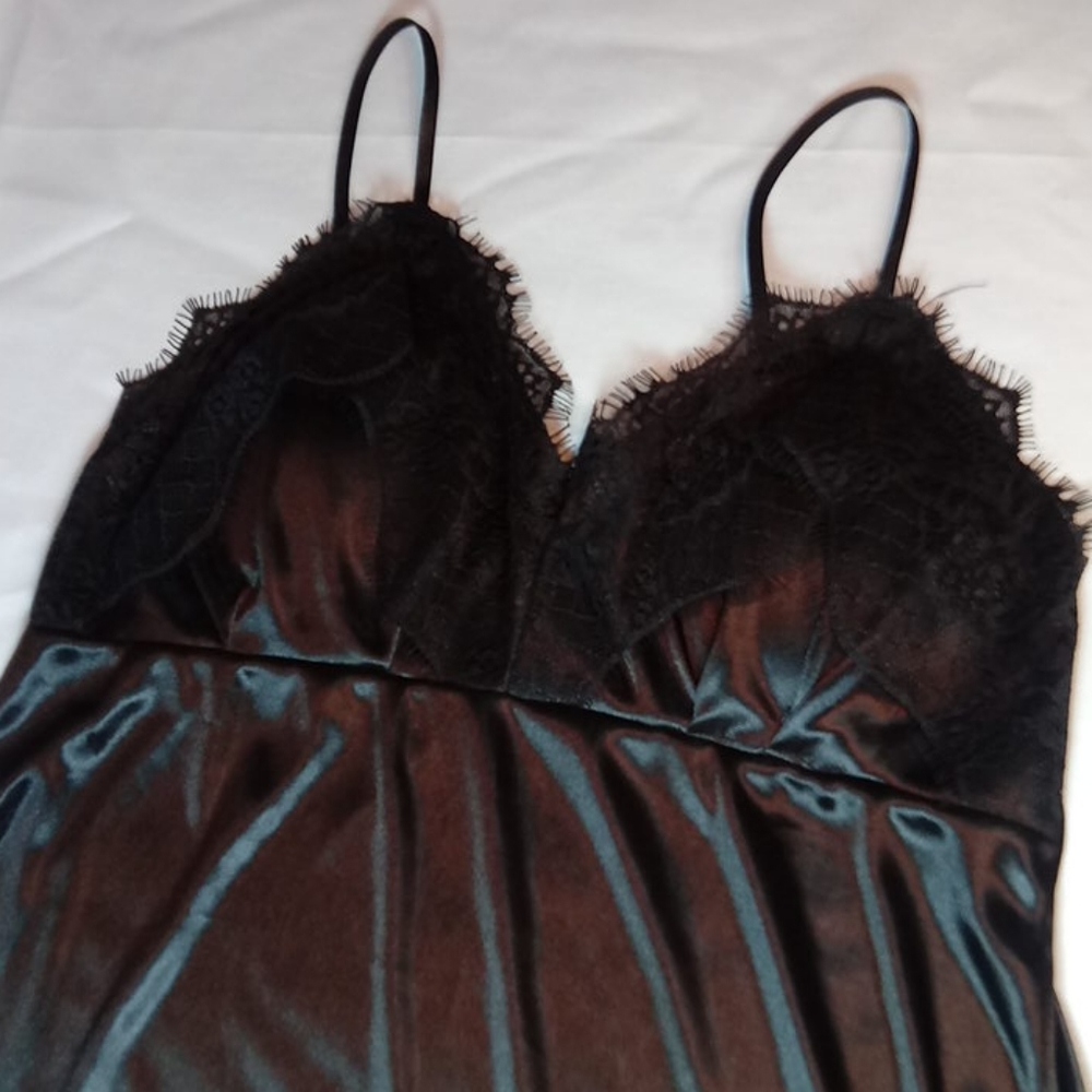 Lovely's Collection - Picture 4 of 6